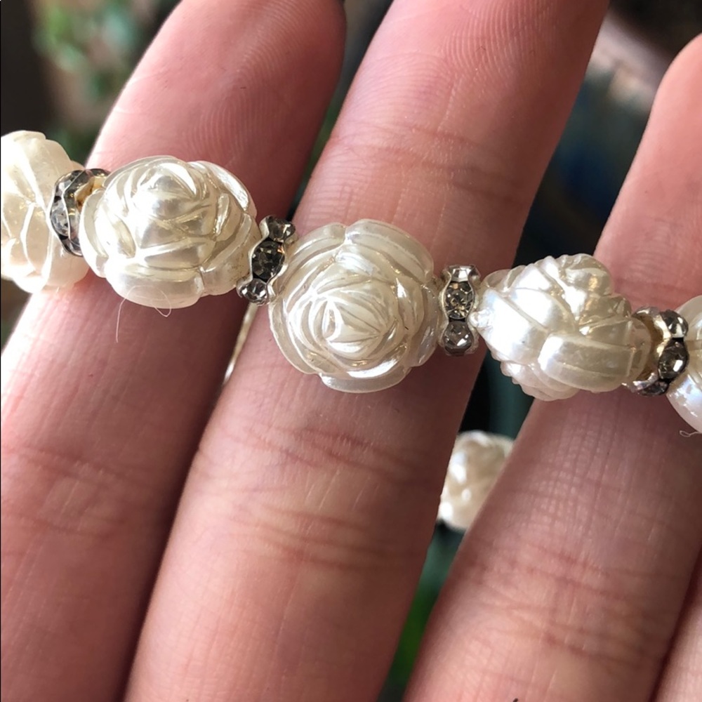 Rose Bracelet. - Picture 2 of 2